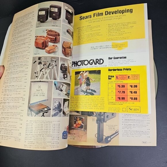 1980 Sears Christmas Wish Book Rare Cover Canada Good Condition - Picture 8 of 13